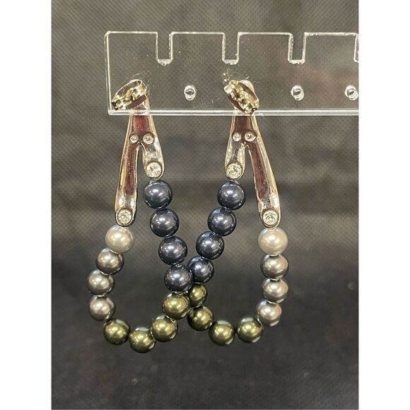 Swarovski Pearl & Crystal Earring - Picture 2 of 5